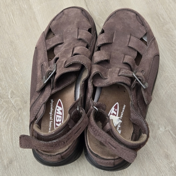 MBT Men\'s Brown Leather Rocker Sole Fisherman Sandals Size 8 main image 4